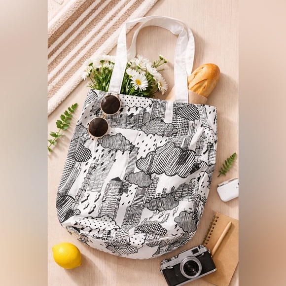 H&M Handbags - H&M Monochrome Graphic Tote Bag